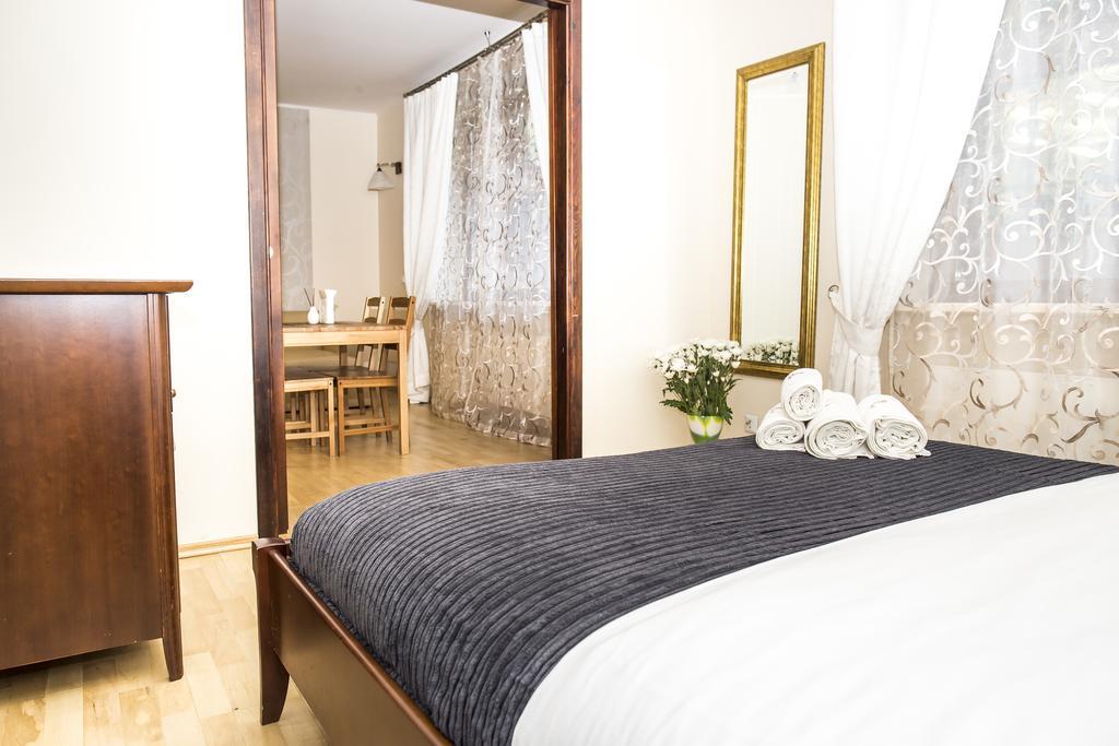 Hosapartments Atelier Residence Варшава Экстерьер фото